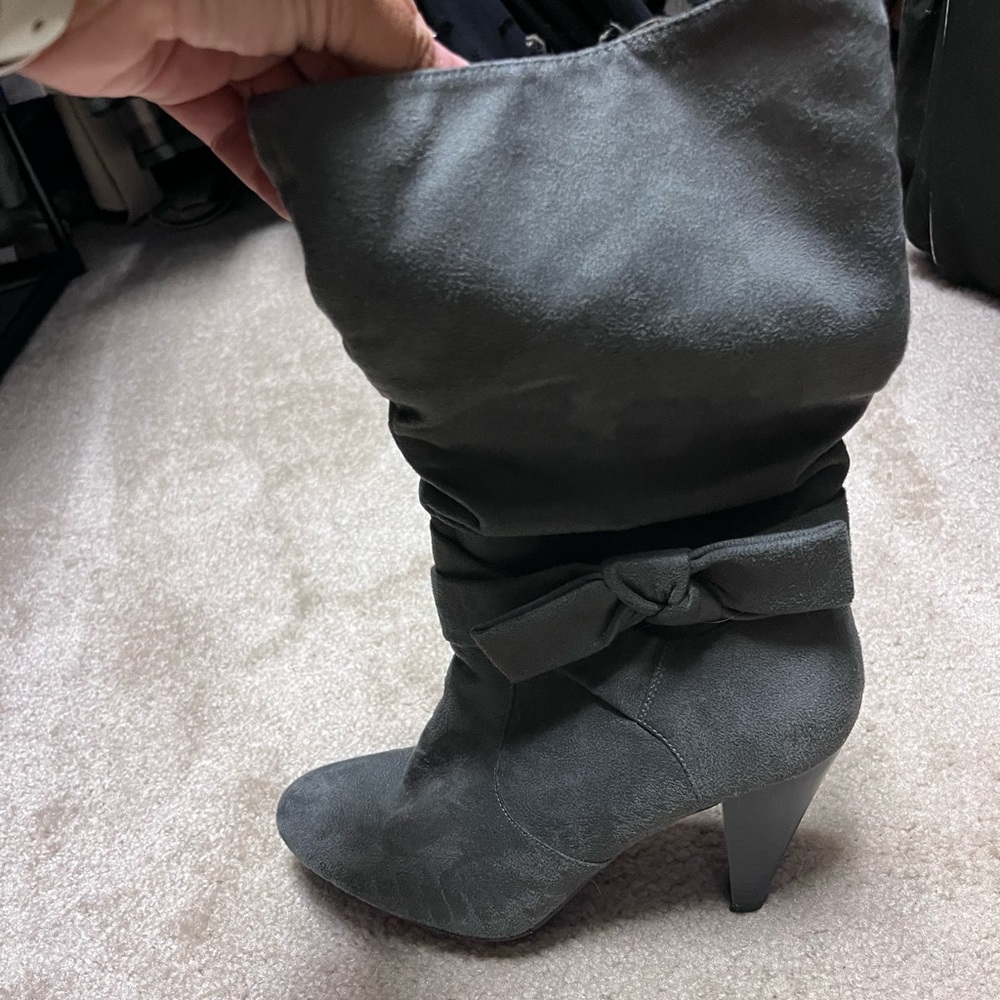 Gray faux suede heel boots - bow detail - zip side closure